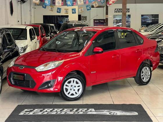 FORD FIESTA 1.6 MPI SEDAN 8V FLEX 4P MANUAL